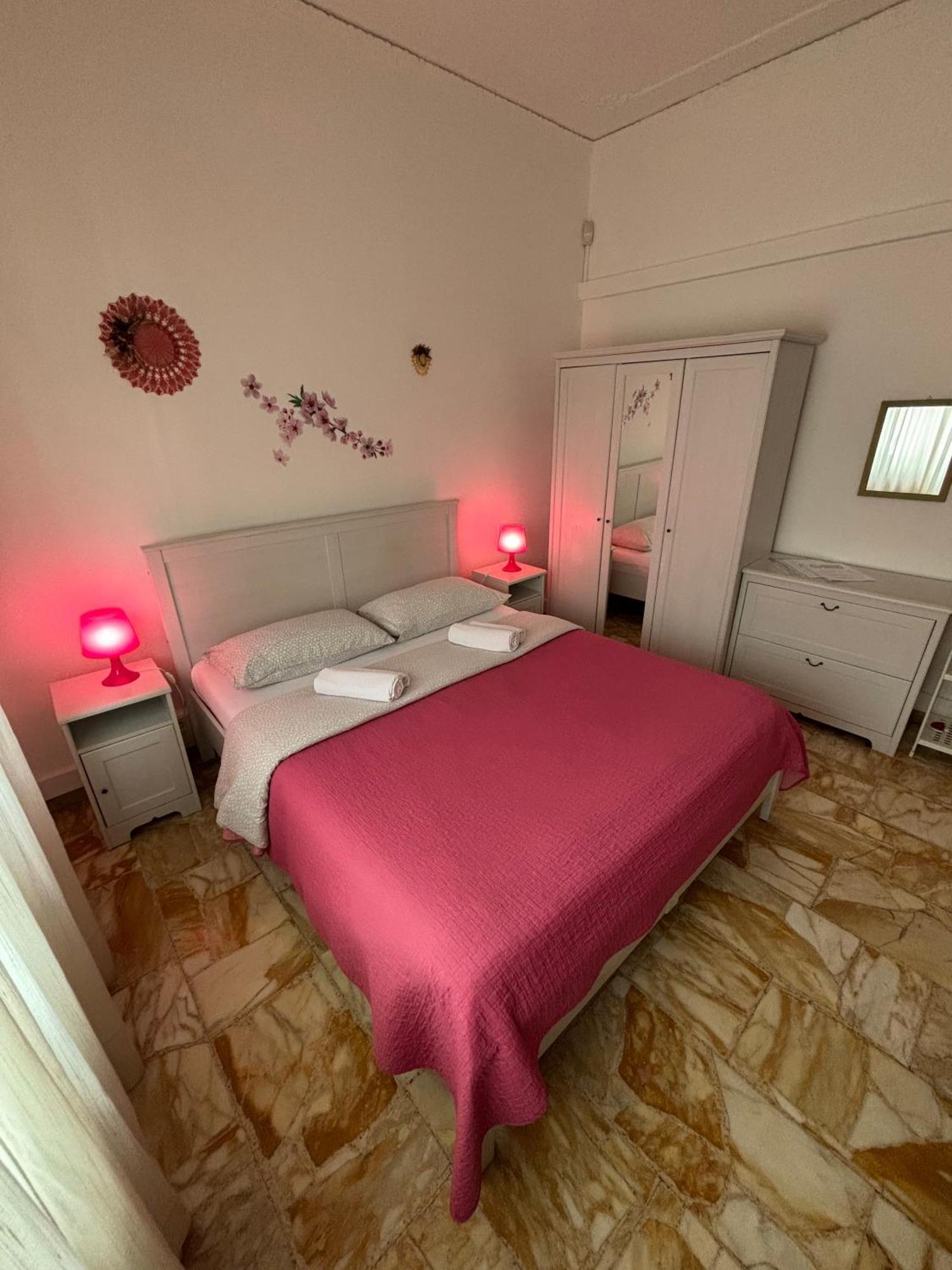 My Way Bed & Breakfast Pisa Bagian luar foto